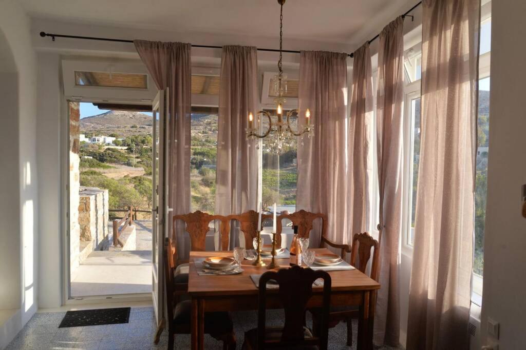 George Farmhouse Chrousa 外观 照片